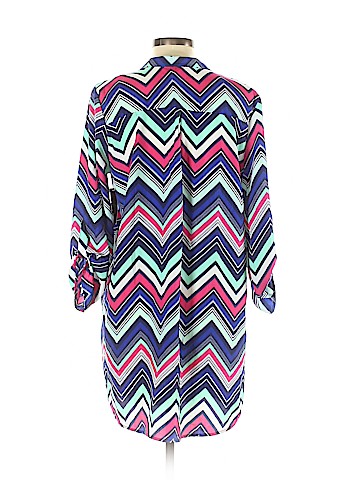 No Boundaries Casual Dress (view 2)