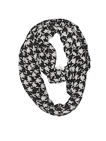 Bellissima Fashions Scarf (view 1)