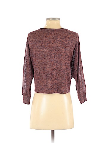 Charlotte Russe 3/4 Sleeve Top (view 2)