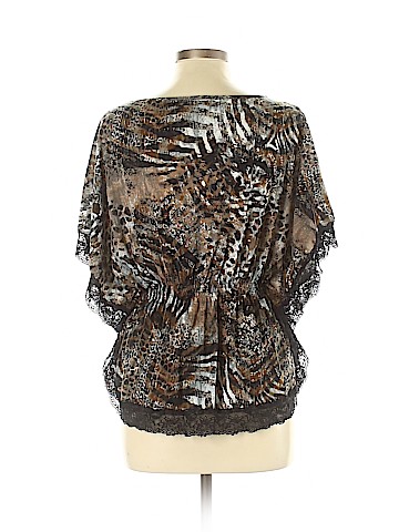 Almost Famous Short Sleeve Top (view 2)