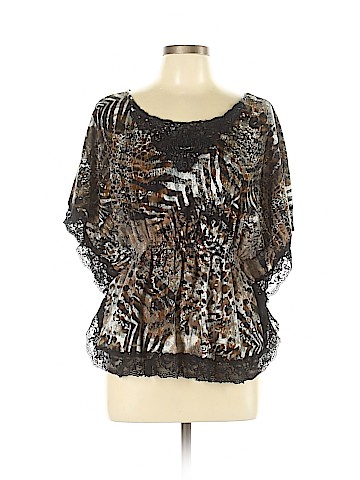 Almost Famous Short Sleeve Top (view 1)