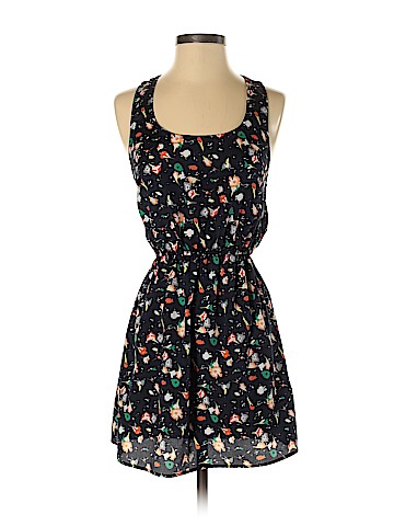 Forever 21 Casual Dress (view 1)