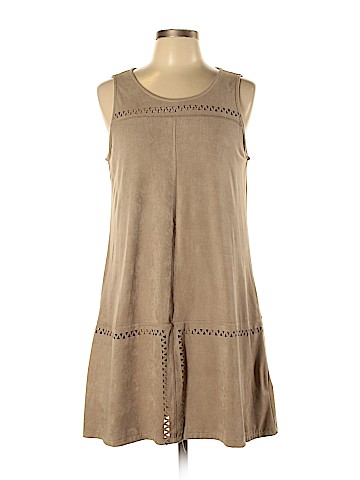 Eyeshadow Casual Dress (view 1)