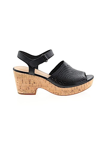 Clarks Heels (view 1)