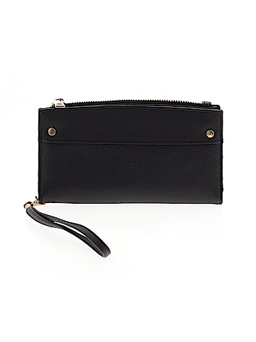 Unbranded Wristlet (view 1)