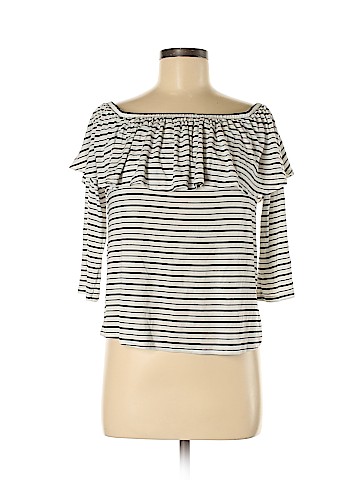 American Eagle Outfitters Short Sleeve Top (view 1)