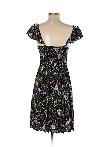 Old Navy Casual Dress (view 2)