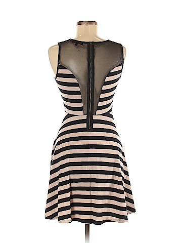 Max and Riley Casual Dress (view 2)