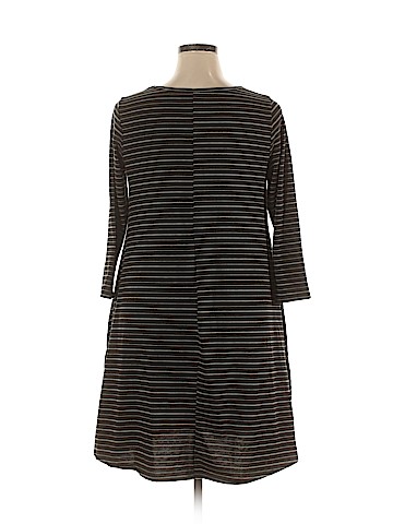 Honey & Lace Casual Dress (view 2)