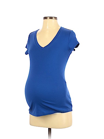 Liz Lange Maternity Short Sleeve T-Shirt (view 1)