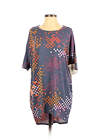 Lularoe Short Sleeve T-Shirt (view 1)