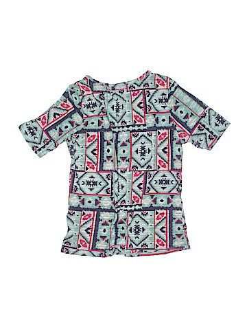 Lularoe Short Sleeve T-Shirt (view 2)