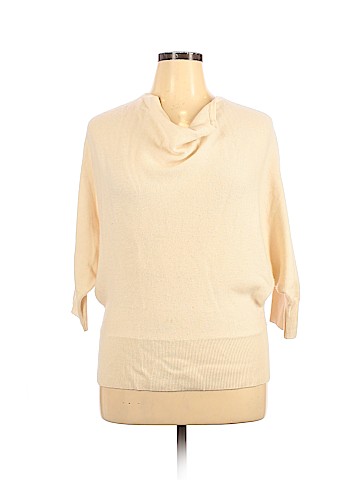 Neiman Marcus Cashmere Pullover Sweater (view 1)