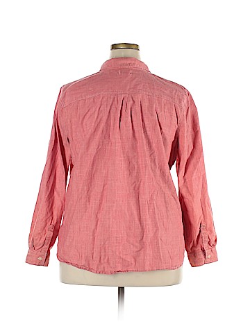 Old Navy Long Sleeve Button-Down Shirt (view 2)