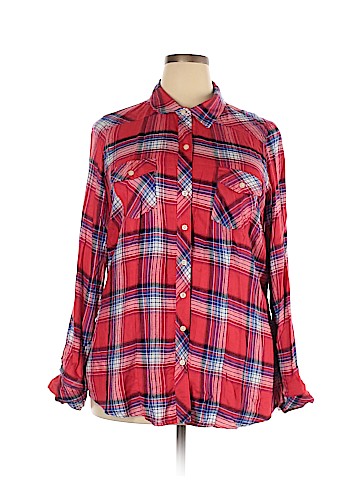 Torrid Long Sleeve Button-Down Shirt (view 1)