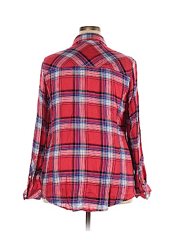 Torrid Long Sleeve Button-Down Shirt (view 2)