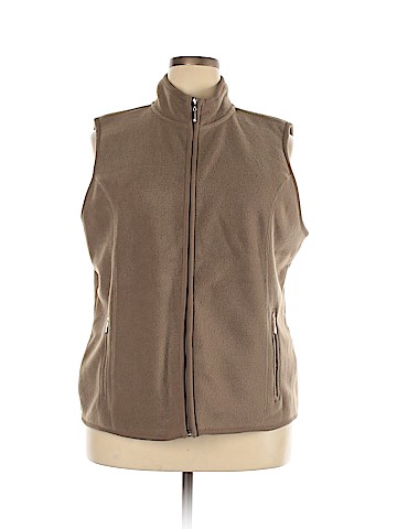 Karen Scott Sport Vest (view 1)