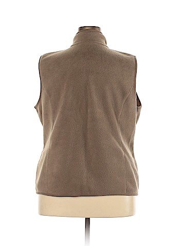 Karen Scott Sport Vest (view 2)