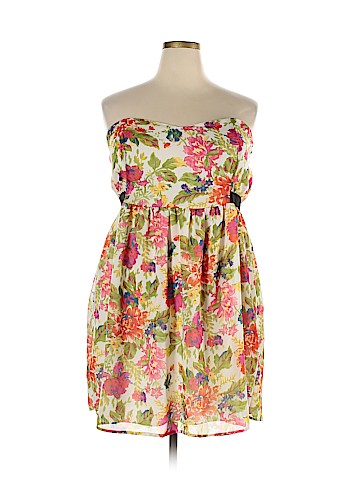 Dots Casual Dress (view 1)