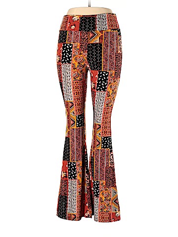 No Boundaries Casual Pants (view 1)