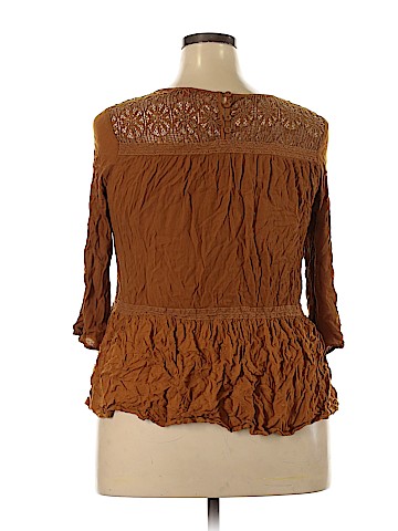 ModCloth 3/4 Sleeve Blouse (view 2)