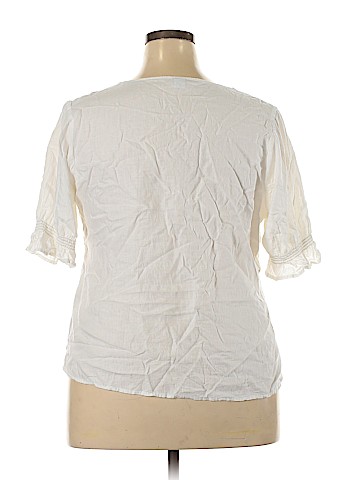 Old Navy 3/4 Sleeve Blouse (view 2)