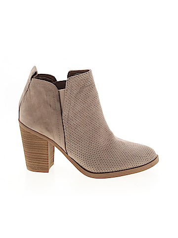 Universal Thread Ankle Boots (view 1)