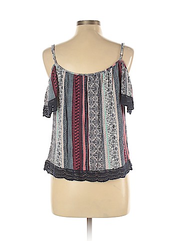 Almost Famous Short Sleeve Top (view 2)