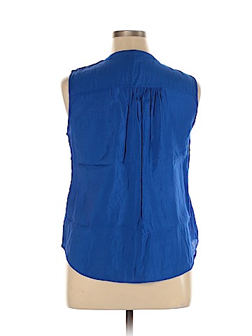 Milano Sleeveless Blouse (view 2)