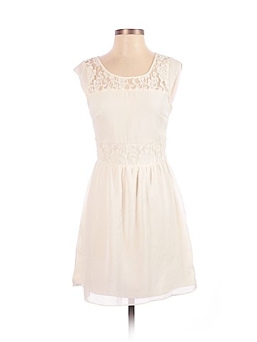 American Eagle Outfitters Casual Dress (view 1)