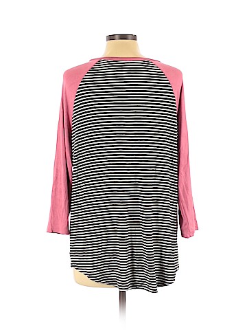 Maurices 3/4 Sleeve T-Shirt (view 2)