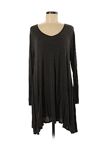 Zenana Outfitters Long Sleeve Top (view 1)