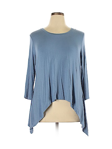 LOGO by Lori Goldstein 3/4 Sleeve Top (view 1)