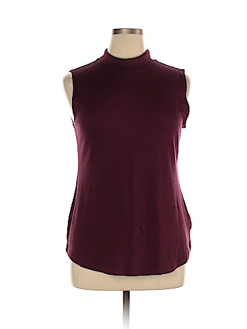 Croft & Barrow Sleeveless Top (view 1)