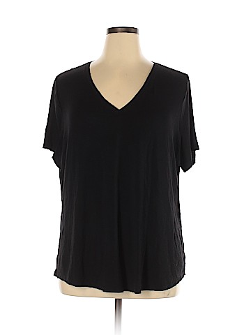 Old Navy Short Sleeve T-Shirt (view 1)