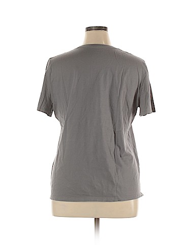 Old Navy Short Sleeve T-Shirt (view 2)
