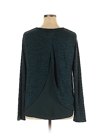 Old Navy Pullover Sweater (view 2)