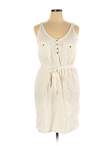 Old Navy Casual Dress (view 1)
