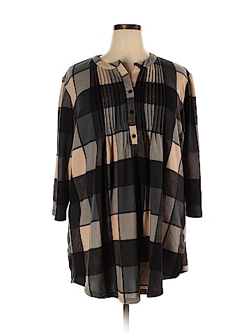 Reborn 3/4 Sleeve Top (view 1)