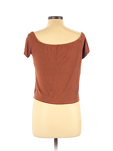 American Eagle Outfitters Short Sleeve T-Shirt (view 2)