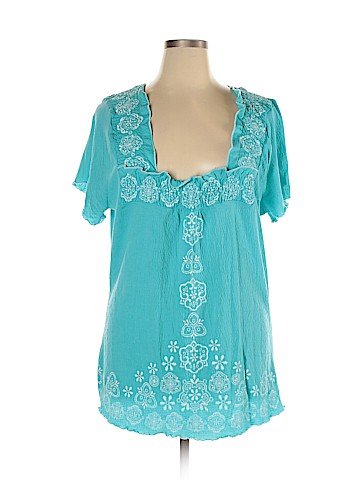 Potpourri Designs Short Sleeve Top (view 1)