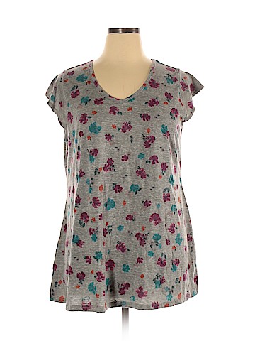 Lane Bryant Short Sleeve T-Shirt (view 1)