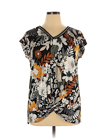 Avenue Short Sleeve Top (view 1)