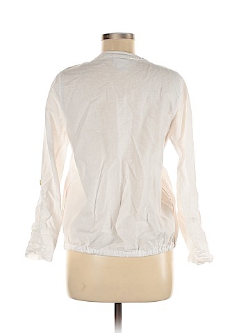 Liz Claiborne Long Sleeve Button-Down Shirt (view 2)