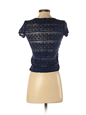 American Eagle Outfitters Short Sleeve Top (view 2)