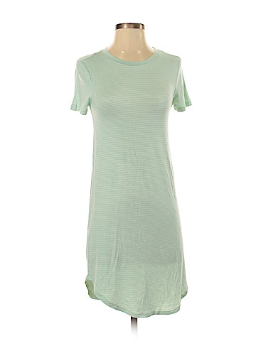 Forever 21 Casual Dress (view 1)