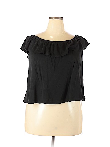 Ambiance Apparel Short Sleeve Top (view 1)