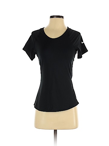 Nike Active T-Shirt (view 1)