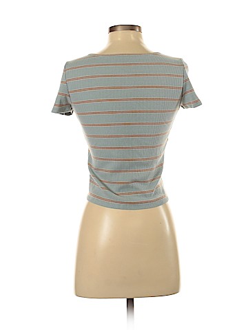 American Eagle Outfitters Short Sleeve Top (view 2)