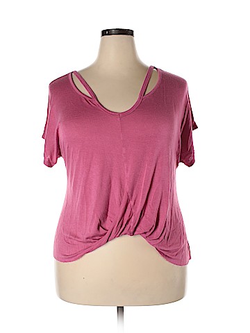 No Boundaries Short Sleeve Top (view 1)